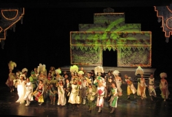 20110620_1177201265_spamalot2