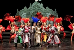 20110620_1564384030_spamalot1